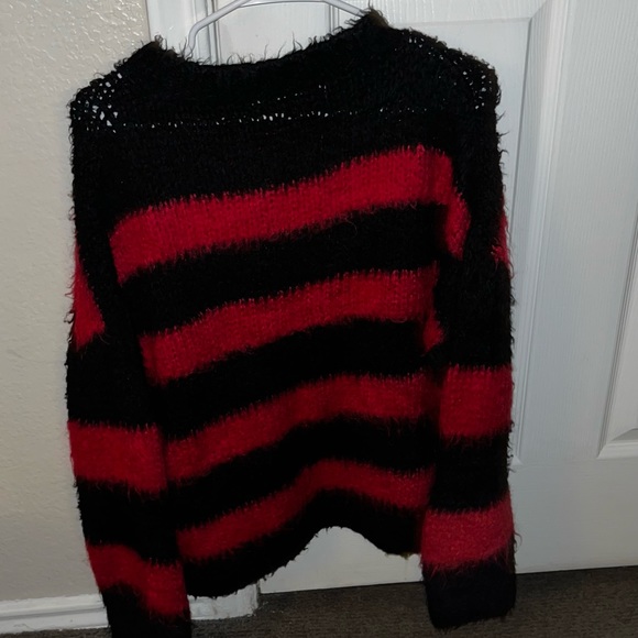 Racer Worldwide Black/Red Mohair Sweater size SMALL - Picture 2 of 3